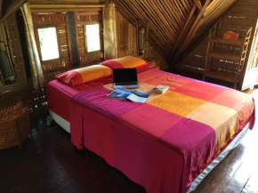 Гостиница The Village House  Пуэрто-Принсеса